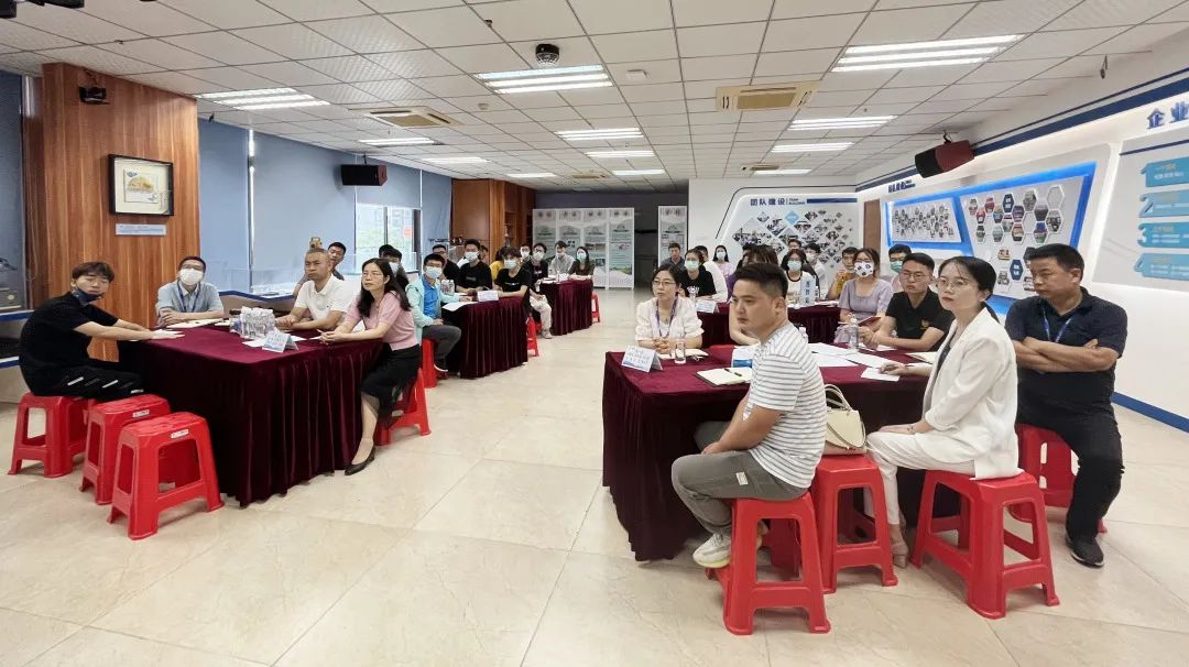 好学求实，这就是J9集团人！