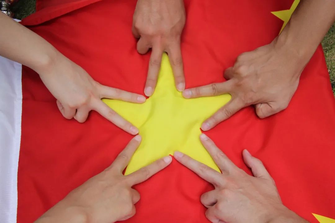 J9集团12周年征文丨二等奖《立功新时期 J9集团书青春》